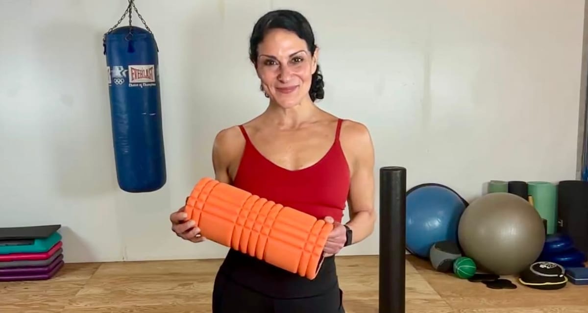 QUICK BURN: Andrea's Foam Roller Workout