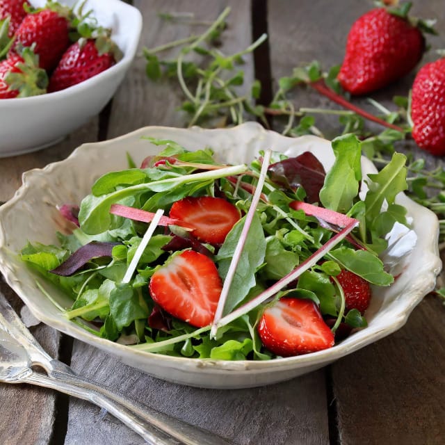 RECIPE: Strawberry & Watercress Salad with Rhubarb and Poppy Seed Dressing