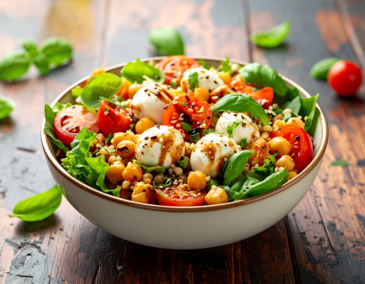 🍅 Good Vibes Caprese Farro Bowls with Crispy Chickpeas